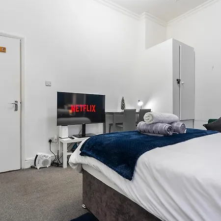 Lovely Nest In Paddington London