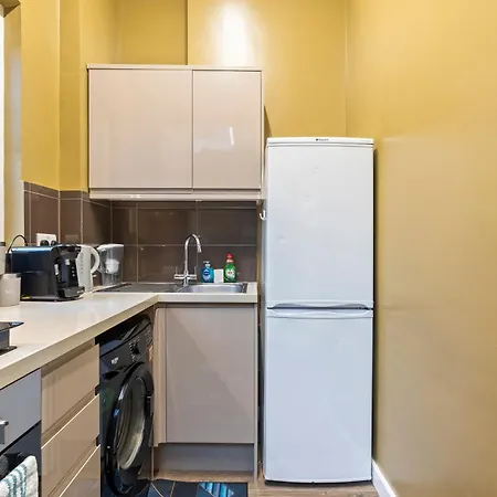 Lovely Nest In Paddington Apartment *