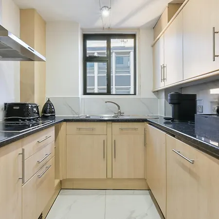 Apartment Avari - Princeton Collection London
