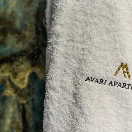 Avari - Princeton Collection Apartment *