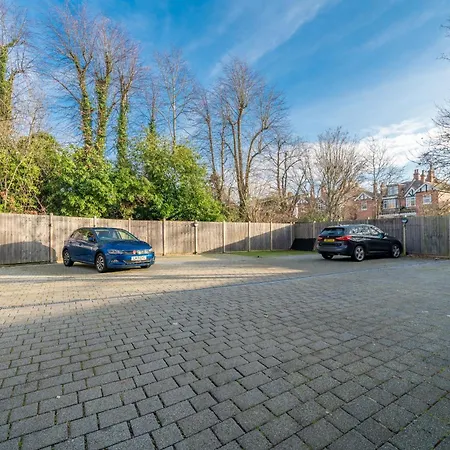 Boutique Lux London Apartments-free Parking Apartment Totteridge