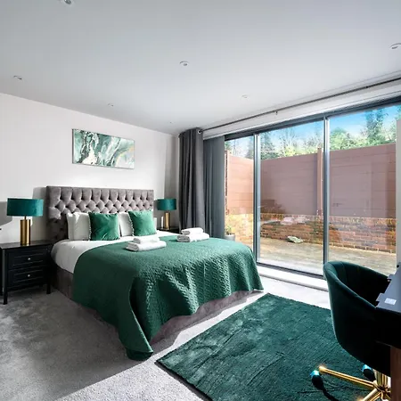 Apartment Boutique Lux London Apartments-free Parking *