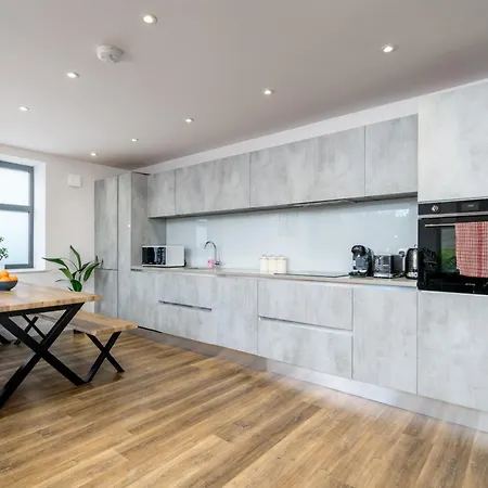 Boutique Lux London Apartments-free Parking Apartment