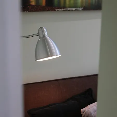 Apartment Homely Family Hideaway London