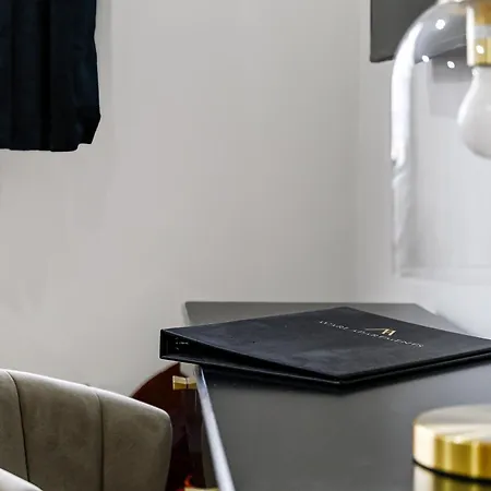 Avari - Princeton Collection Apartment London