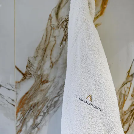 Avari - Princeton Collection Apartment *