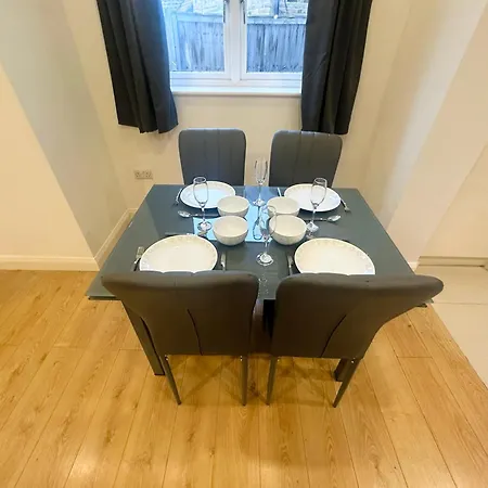 Exquisite Away From Apartment *