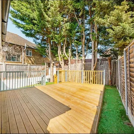 Exquisite Away From Apartment *