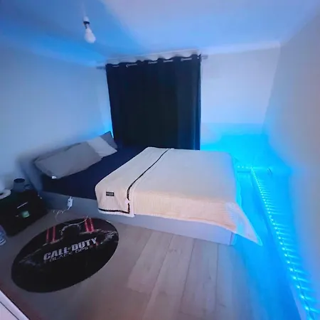 Cozy Kingsize In London Homestay *