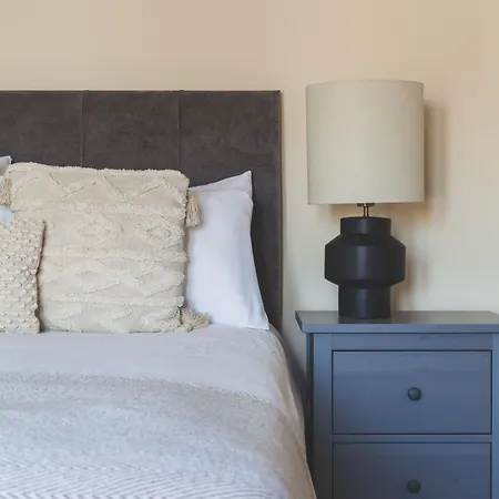 Perfect 3 King Bed Flat Near Islington *