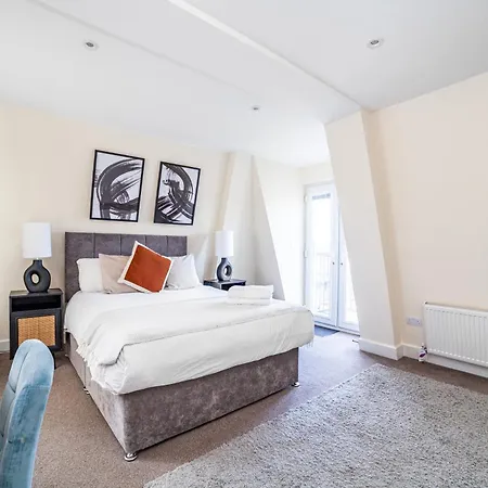 Apartment Perfect 3 King Bed Flat Near Islington London