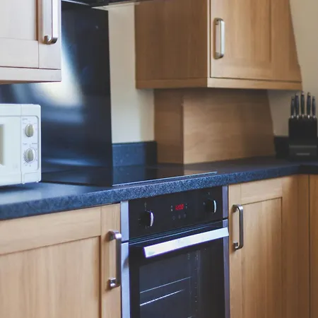 Perfect 3 King Bed Flat Near Islington Apartment London