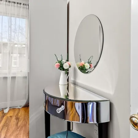 Amazing House Stratford Holiday home London