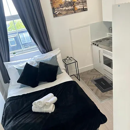 Apartment Compact And Bright Flat West 3a