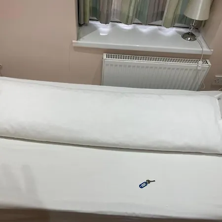 Guest house Accommodation Plus *