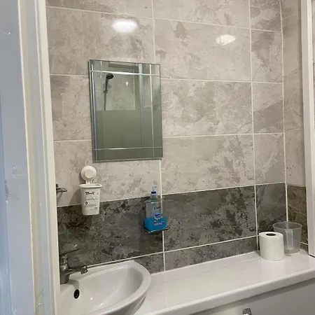 Accommodation Plus