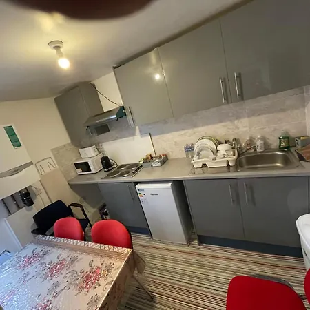 Accommodation Plus Guest house *