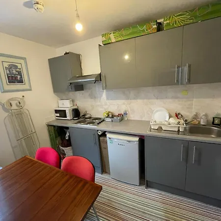 Guest house Accommodation Plus