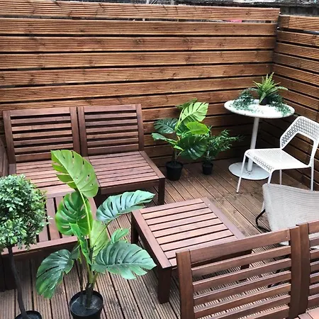 Euston Private Bedrooms 119a 1-4 Homestay *