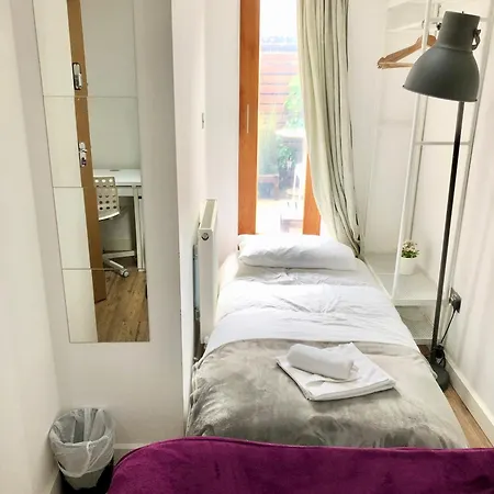 Euston Private Bedrooms 119a 1-4