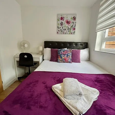 Homestay Euston Private Bedrooms 119a 1-4