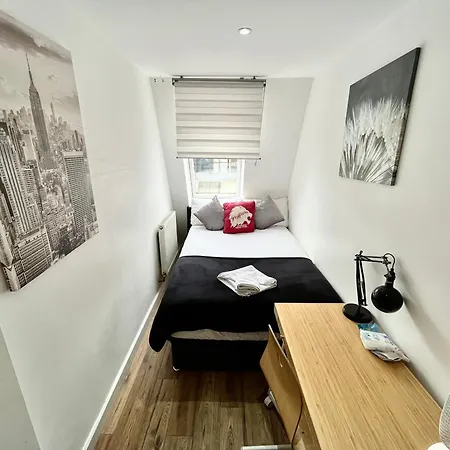Euston Private Bedrooms 119a 1-4 * London