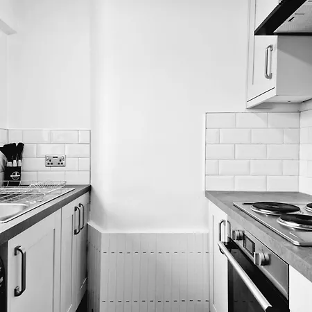Stylish And Cosy 1 Bed East * London