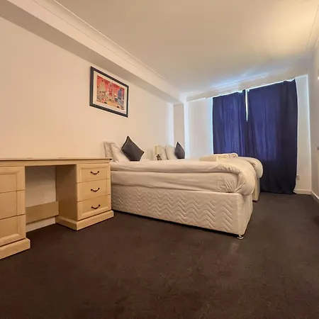 Elegant 2 Bedroom Mayfair Unmatched Luxury H7 London