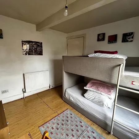 Keysan House 5 Gasthof 2*