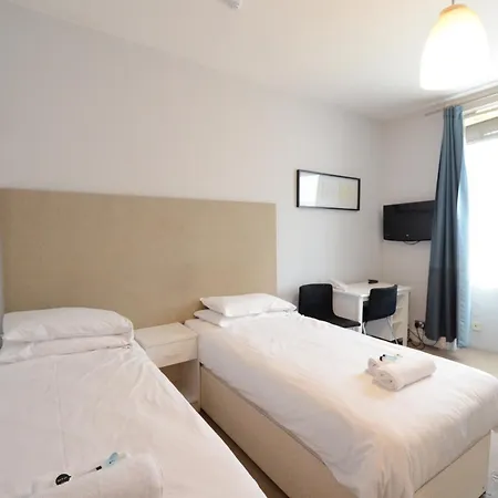 Hotel Amber Hotel-suites