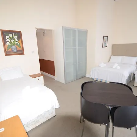 Amber Hotel-suites Hotel 3*