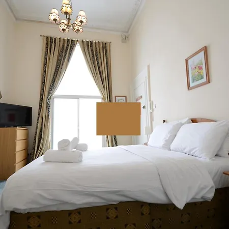 Hotel Amber Hotel-suites 3*