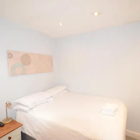 Amber Hotel-suites Hotel London