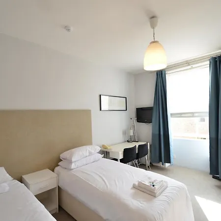Hotel Amber Hotel-suites 3*