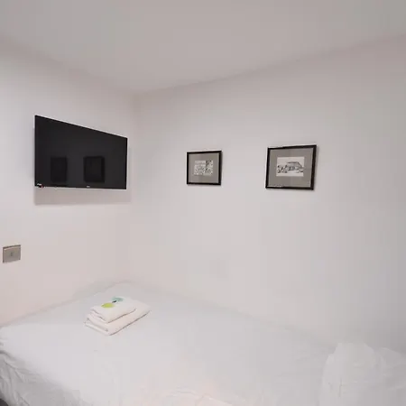 Amber Hotel-suites Hotel