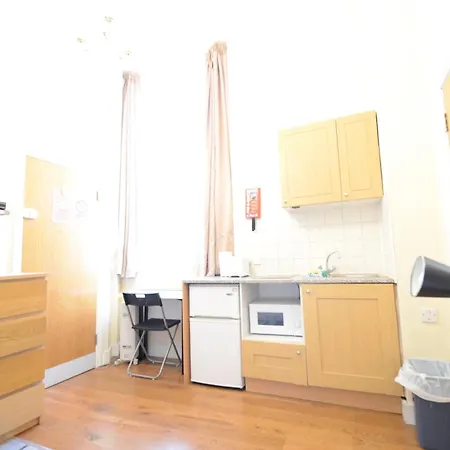 Hotel Amber Hotel-suites 3*