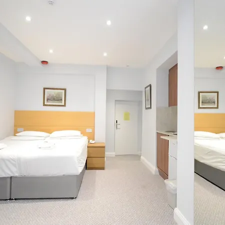 Amber Hotel-suites Hotel 3*