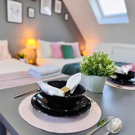 Lively Loft 30min To