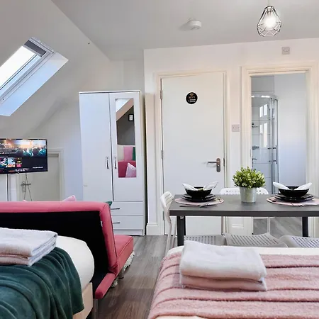 Lively Loft 30min To Apartment *