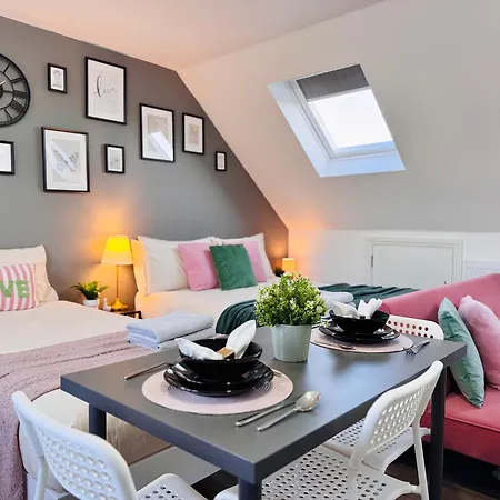 Lively Loft 30min To *