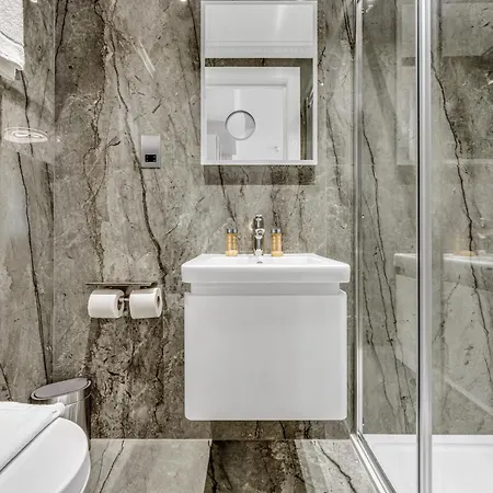 Apartment Cleveland Residences Bloomsbury London