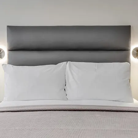 Cleveland Residences Bloomsbury * London
