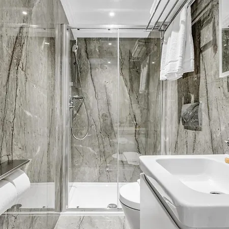 Cleveland Residences Bloomsbury