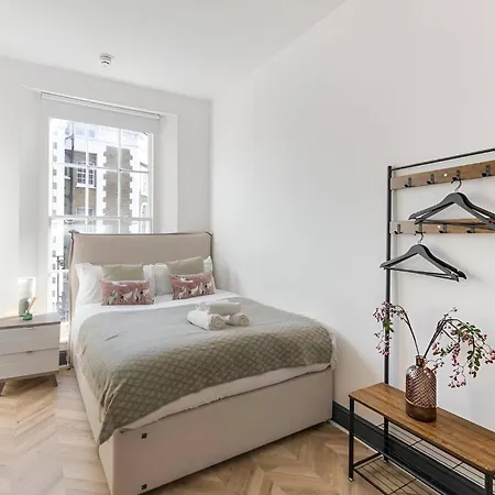 8br Gem In Prime Location Perfect For Group * London