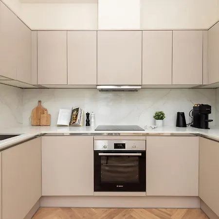 Fivem West Hampstead - North Apartment