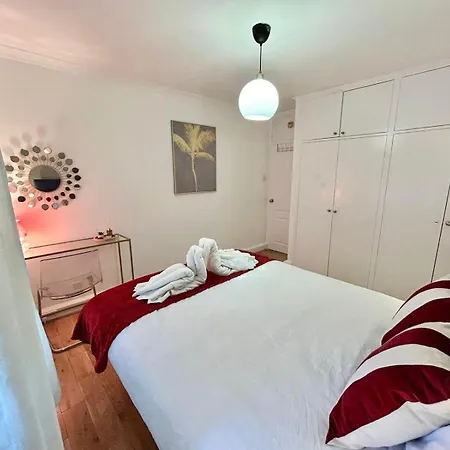 Marble Arch Beautiful Family Apartment