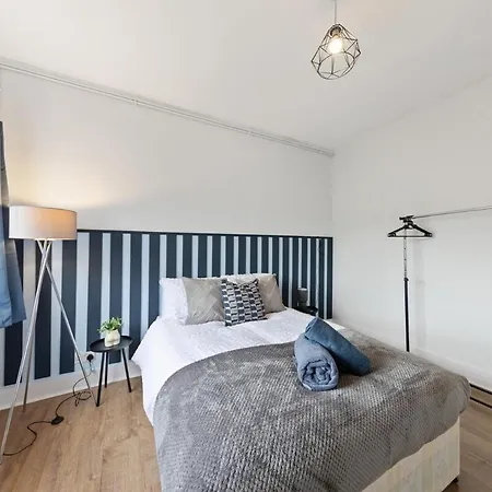 Sleep 6 Close To Centre London