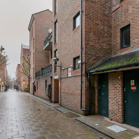 Apartment Blueground Canary Wharf Nr Offices Food Bars Lon-484