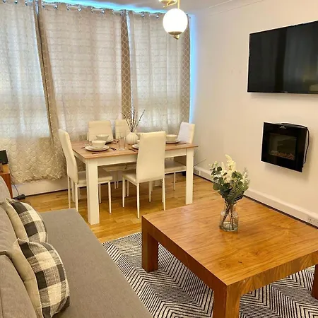 Apartment Marble Arch Beautiful Family