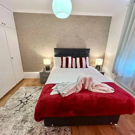 Marble Arch Beautiful Family London